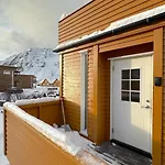 Nonstinden View Lofoten شاليه