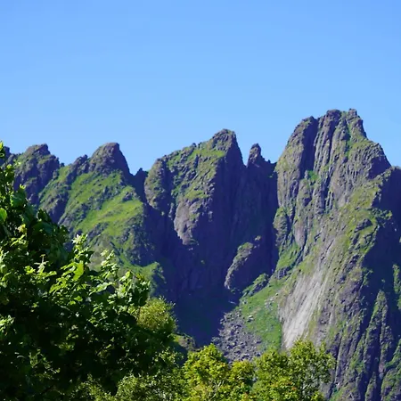 Nonstinden View Lofoten