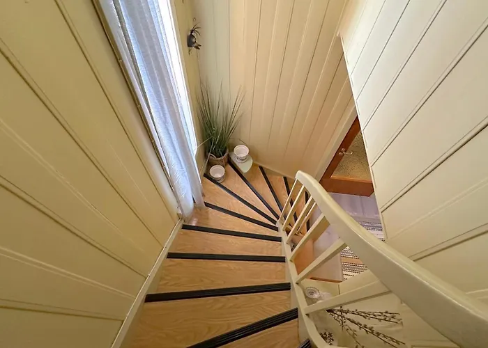 Dağ evi Nonstinden View Lofoten