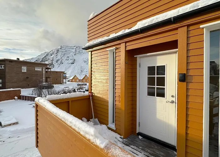 Nonstinden View Lofoten Dağ evi