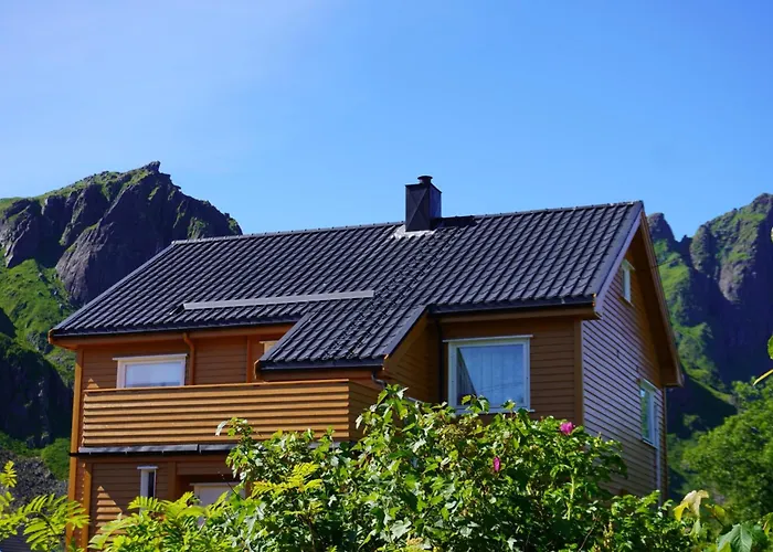 Dağ evi Nonstinden View Lofoten *